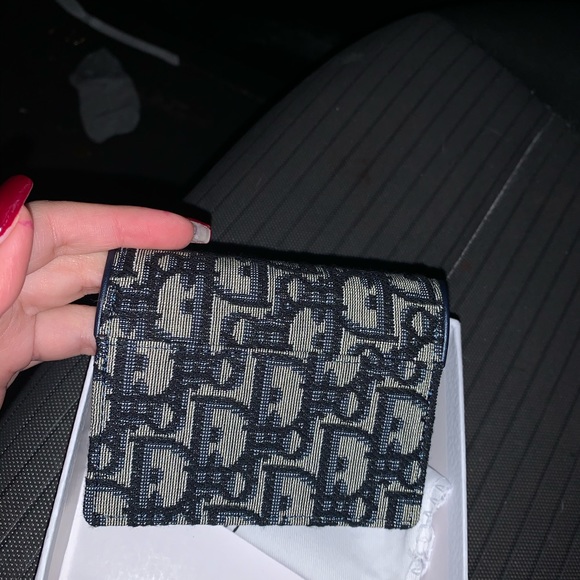 Authentic Dior oblique wallet - Picture 4 of 4